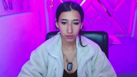 Snapshot of sofii_tk chatting on April 24, 3:20 am Sofii online show from April 24, 3:20 am
