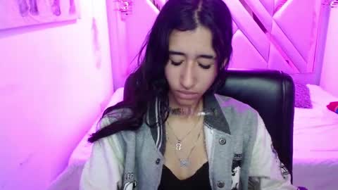 Snapshot of sofii_tk chatting on April 25, 3:42 am Sofii online show from April 25, 3:42 am