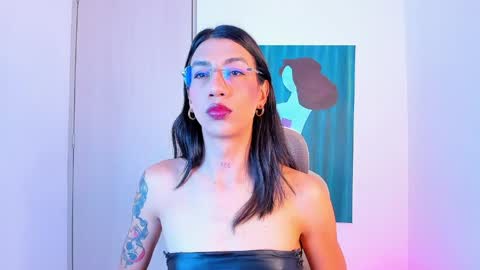 Sofi online show from April 3, 12:03 pm