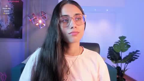 Snapshot of sofiia_palacioss chatting on March 2, 6:59 pm Sofiia Everyday From 1400 to 2200 Col Time online show from March 2, 6:59 pm