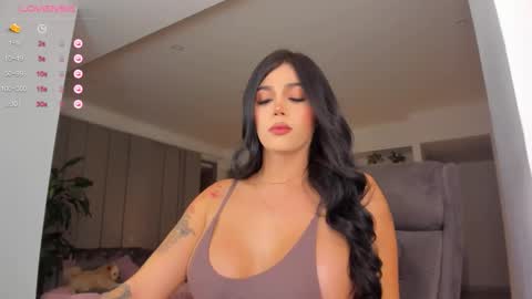 Snapshot of sofiia_pink chatting on September 26, 1:09 am online show from September 26, 1:09 am