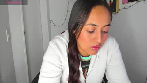 Snapshot of sofiia_rodriguez chatting on February 19, 2:01 pm sofiia rodriguez online show from February 19, 2:01 pm