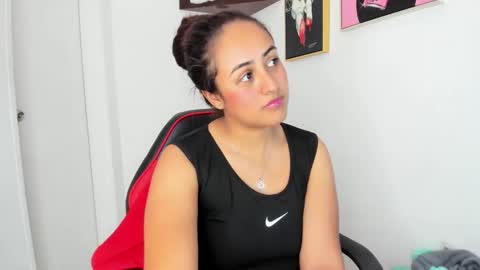 Snapshot of sofiia_rodriguez chatting on October 1, 4:02 pm sofiia rodriguez online show from October 1, 4:02 pm