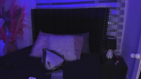 Sofia online show from December 23, 4:22 am