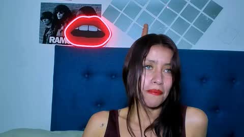 sofiia_tay online show from September 17, 3:14 pm