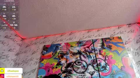 Snapshot of sofiiaa_gomez_ chatting on February 19, 9:58 pm Sofi. G online show from February 19, 9:58 pm