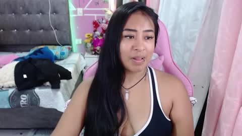 sofia Dreams online show from January 15, 2:49 am