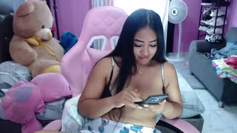sofia Dreams online show from February 14, 8:49 pm