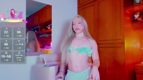 Sofa bonita  online show from March 3, 1:42 pm