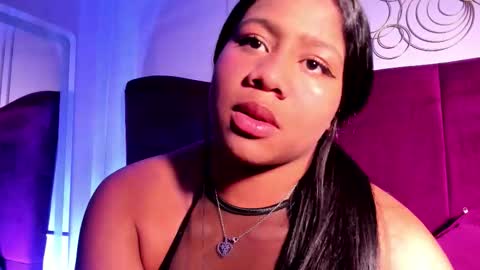 sofiifox online show from March 3, 9:21 pm