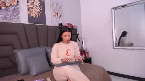      online show from May 17, 11:17 am