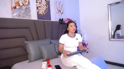      online show from May 18, 11:16 am