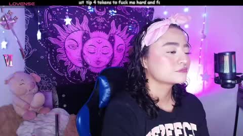 Snapshot of sofitabares_ chatting on May 17, 8:38 pm Demi Sofia online show from May 17, 8:38 pm