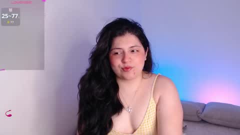 Snapshot of sofix_ chatting on April 20, 9:38 pm Lau online show from April 20, 9:38 pm