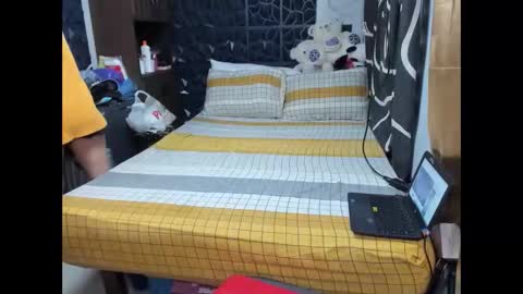 Angel online show from November 1, 4:25 am