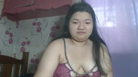 Snapshot of soft_angie chatting on November 22, 3:27 am Angie online show from November 22, 3:27 am