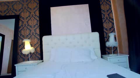 Snapshot of soft_lilly chatting on February 16, 6:20 am Lilly online show from February 16, 6:20 am