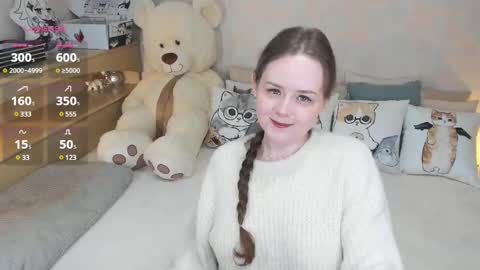 Mia online show from February 25, 7:47 pm