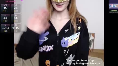 Snapshot of softand chatting on February 19, 8:16 pm softand online show from February 19, 8:16 pm