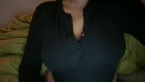 Snapshot of softberrry chatting on February 20, 6:37 am Jade online show from February 20, 6:37 am