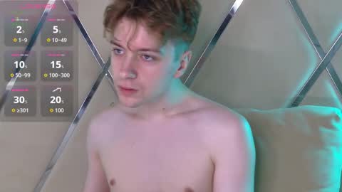 PAUL online show from December 17, 8:48 pm