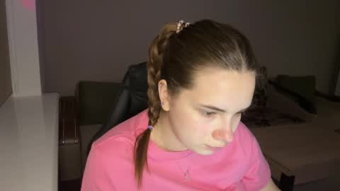 Anna online show from April 9, 10:37 pm