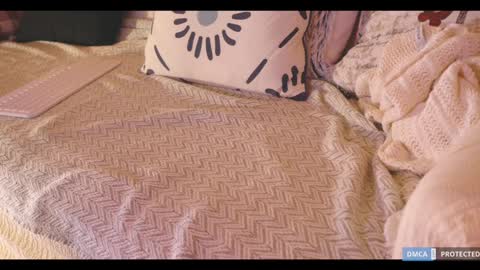 Lisa  online at  .11 from about utc online show from January 31, 2:28 pm