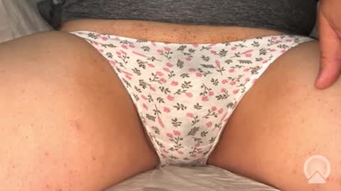 Snapshot of softlybecomingxo chatting on March 30, 7:09 am Mira online show from March 30, 7:09 am