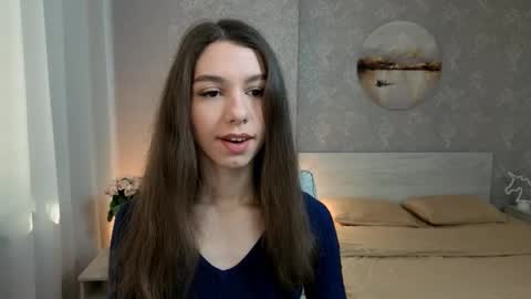 Kelly online show from October 2, 9:38 am