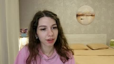 Snapshot of softwine chatting on April 18, 7:07 pm Kelly online show from April 18, 7:07 pm