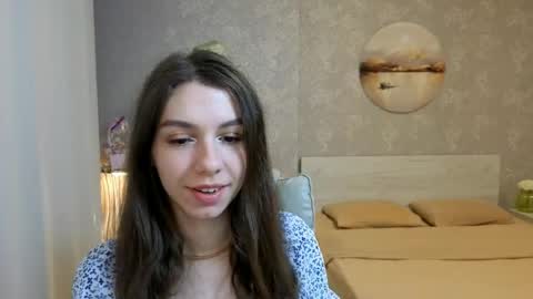 Snapshot of softwine chatting on May 2, 5:07 pm Kelly online show from May 2, 5:07 pm