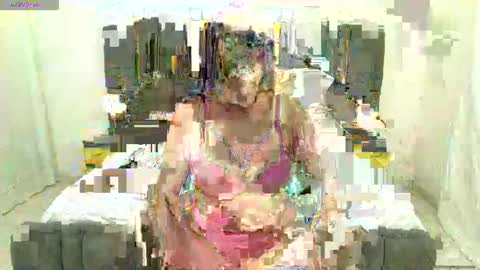 Snapshot of sofy_ass_big chatting on May 7, 2:39 am sofy_ass_big online show from May 7, 2:39 am