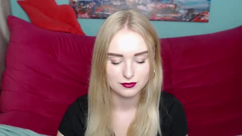 sofysoft online show from October 18, 5:21 am