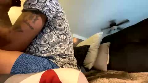 soharddr online show from October 25, 12:45 pm