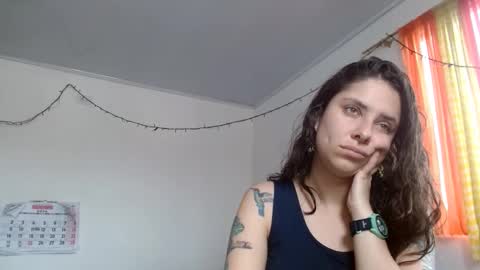 Snapshot of soka_lovers_04_ chatting on December 22, 6:37 pm Sofia online show from December 22, 6:37 pm