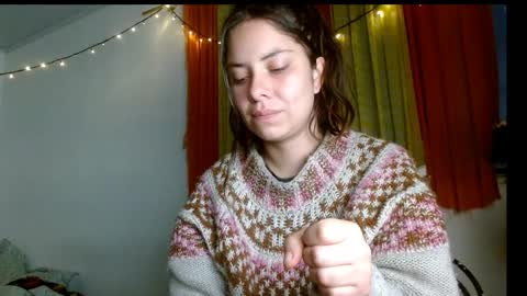 Snapshot of soka_lovers_04_ chatting on January 10, 10:39 am Sofia online show from January 10, 10:39 am