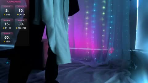 Snapshot of sol_radiant chatting on April 1, 12:28 pm Sol radiant online show from April 1, 12:28 pm