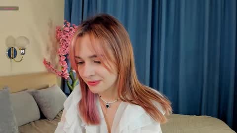 Snapshot of solar_blink chatting on March 21, 9:29 pm Nana online show from March 21, 9:29 pm