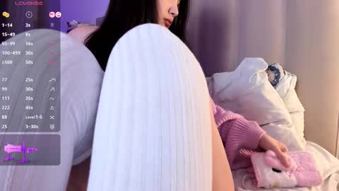 Snapshot of solar_marin chatting on February 16, 8:49 pm Rin online show from February 16, 8:49 pm