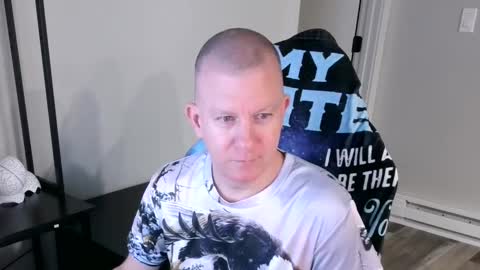 Snapshot of solarlunar1 chatting on September 23, 9:51 pm just ask online show from September 23, 9:51 pm