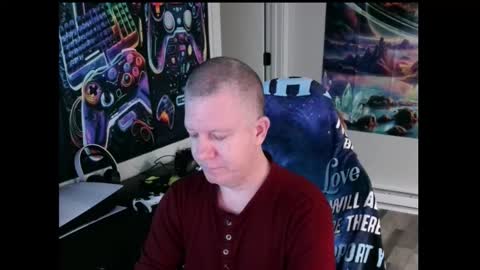 Snapshot of solarlunar1 chatting on December 16, 12:37 am just ask online show from December 16, 12:37 am