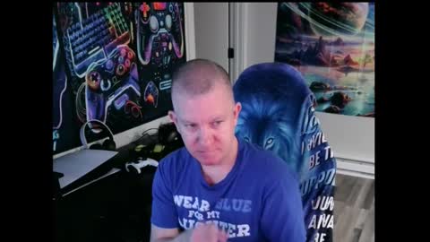 Snapshot of solarlunar1 chatting on December 20, 9:33 pm just ask online show from December 20, 9:33 pm