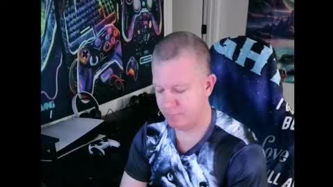 Snapshot of solarlunar1 chatting on January 7, 10:23 pm just ask online show from January 7, 10:23 pm