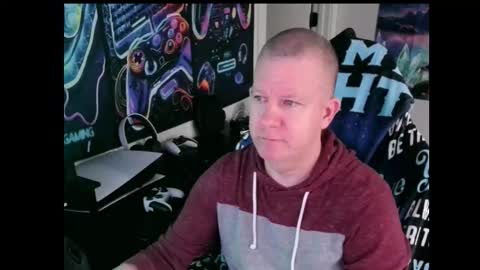 Snapshot of solarlunar1 chatting on March 6, 12:18 am just ask online show from March 6, 12:18 am