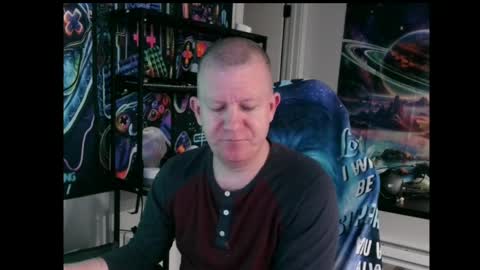 Snapshot of solarlunar1 chatting on April 4, 9:12 pm just ask online show from April 4, 9:12 pm