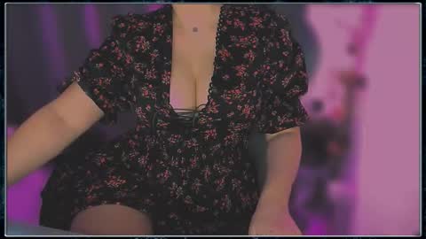 Gaby Solis online show from December 1, 1:49 pm