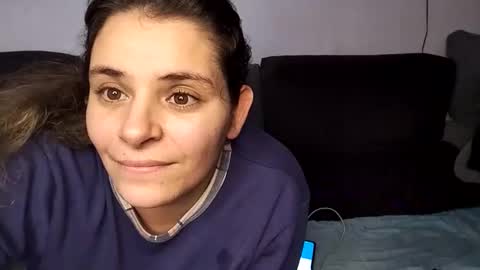 Snapshot of sollua942871 chatting on February 3, 9:53 pm Hot Temptation Couple Mary Jay online show from February 3, 9:53 pm