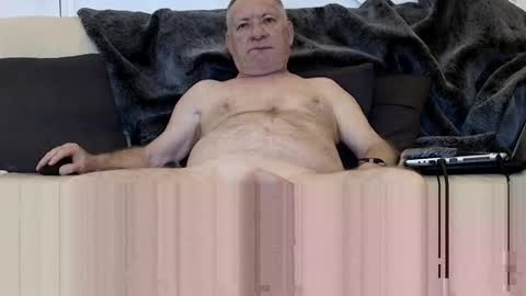 Snapshot of soloman7 chatting on October 28, 5:11 am jeff online show from October 28, 5:11 am