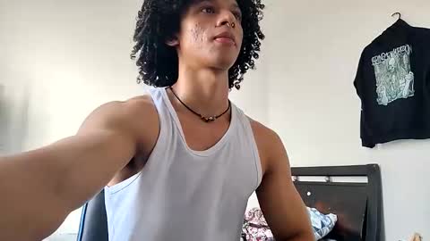 Hi Im Weller Check my Bio  online show from February 28, 9:49 pm