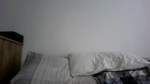 Snapshot of sombra420 chatting on April 6, 4:19 pm Sombra420 online show from April 6, 4:19 pm